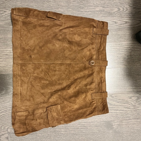 Ralph Lauren Mini Skirt - Picture 2 of 3